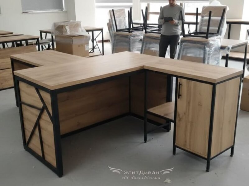 металлический стол лофт