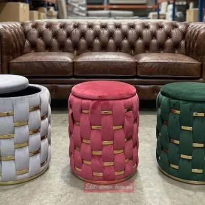 три дизайнерских разноцветных пуфом с нишей для обуви внутри