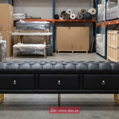 классический черный кожанный пуфик для коридора