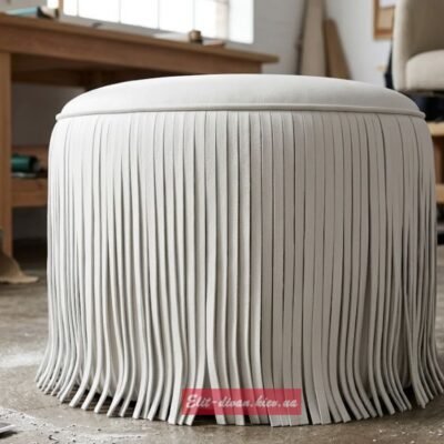 белый пуф в стиле индейцев из кожи