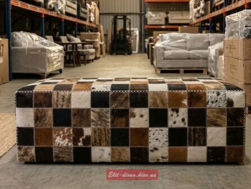 заказать классическую кушетку с каретной стяжкой