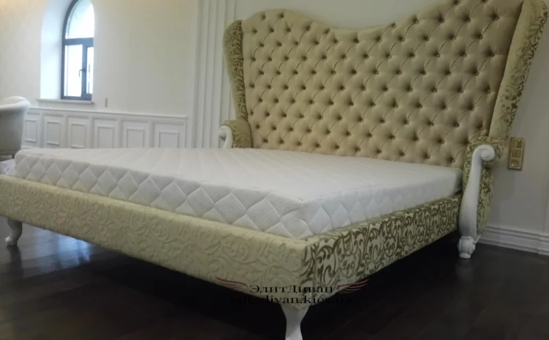 Кровать размера queen-size на заказ